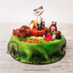 Leśny tort z figurkami liska, wiewiórki, sarenki, jeża i sowy