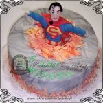 22ADCH.Tort-dla-dzieci-Superman-figurka-z-lukru-cukiernia-pod-arkadami-krakow