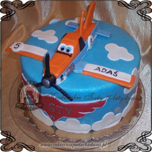 62ADCH.Tort-dla-dziecka-Dusty-bajka-samoloty-Disney-na-piate-urodziny-cukiernia-pod-arkadami-krakow