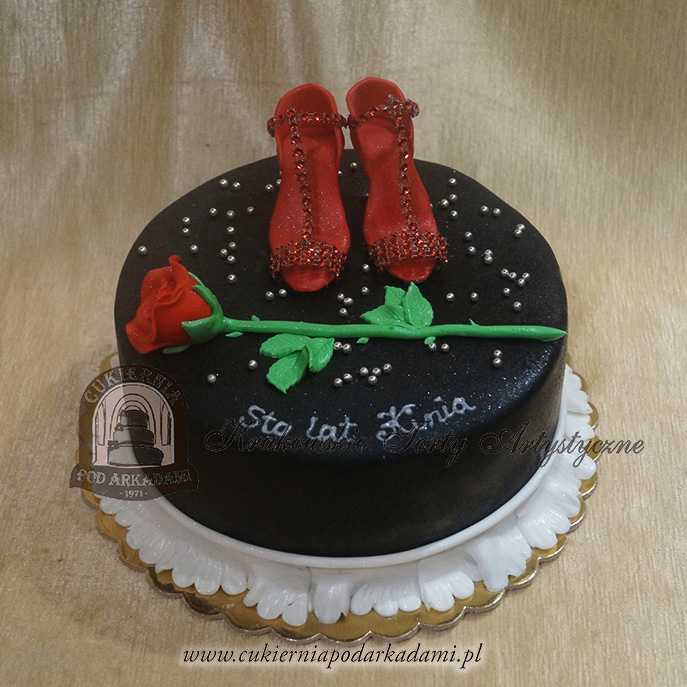 153-AOA-Tort-flamenco-czerwone-szpilki-i-czerwona-roza-cukiernia-pod-arkadami-krakow