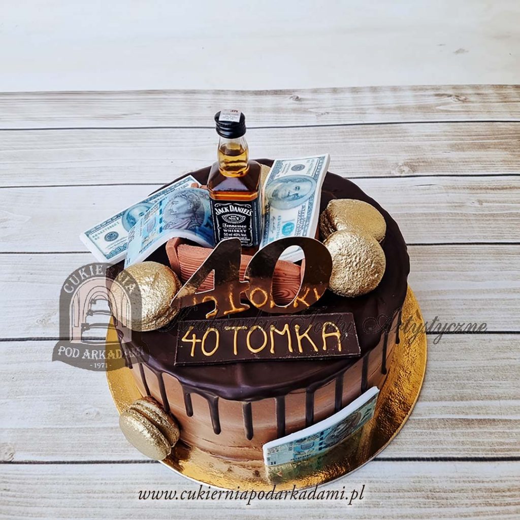 392BA Tort z buteleczką whisky cukrowymi banknotami i złotymi makaronikami-cukiernia-pod-arkadami